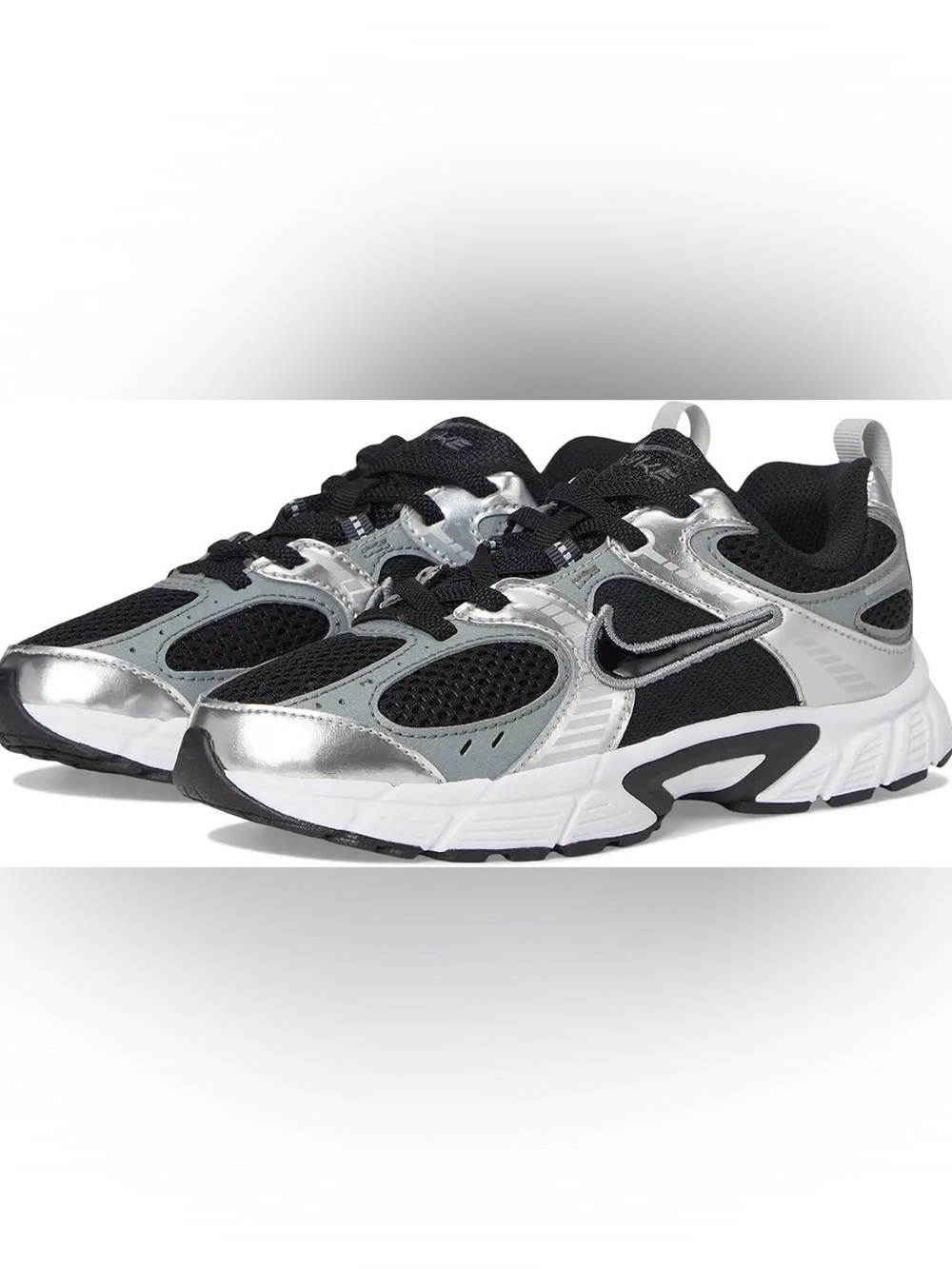 Nike V5 RNR Sneakers - Black/ Silver- Boys Size 13C